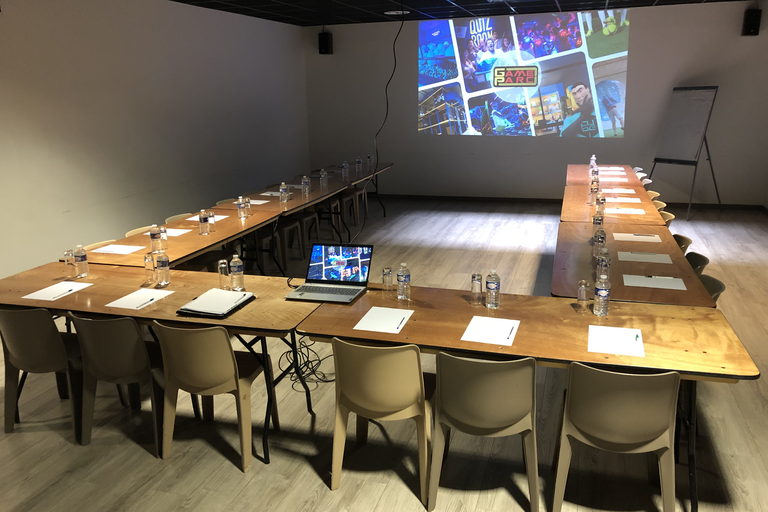Salle de séminaire de 60 personnes en U avec vidéoprojection, Game Parc à Poitiers